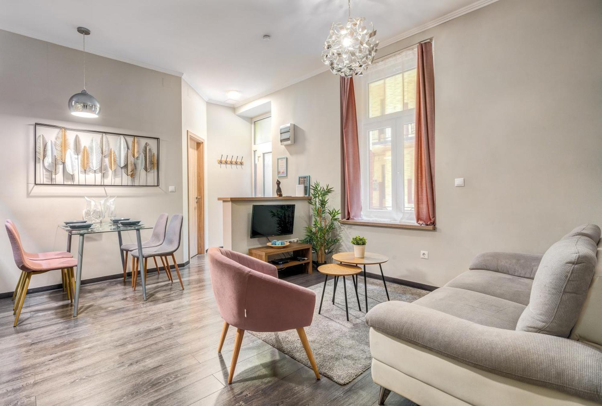 Akacfa-a13 Center 2 Bedroom Apartament Budapeszt