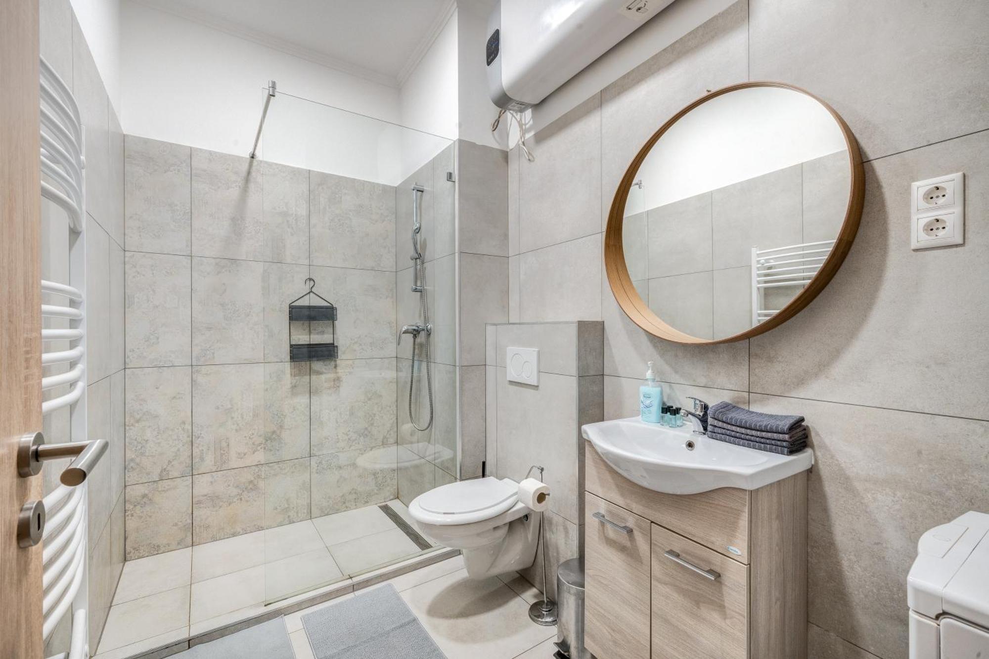 Akacfa-a13 Center 2 Bedroom Budapeszt